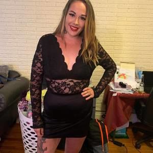 Meet your Posher, Christina